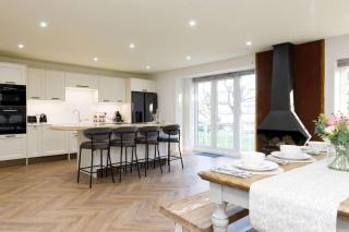 Beautiful 4-Bed Close to South Downs & Goodwood - Walberton - 1