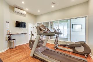 1 Mi to Mohegan Sun: Studio w/ Golf Course Views - 9