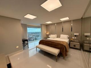 Luxury 3 Bedrooms apt - Bay View - 3