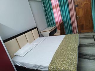 Arya Holiday Home - Ayodhya - 7