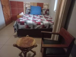 Blossoms Guest House - 7