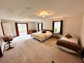 The Main House at Rustic River - Austinburg - 5