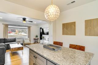 2 Mi to Downtown Colorado Springs Apt with Grill! - 3