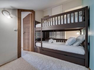 Appartement Duplex Rénové: 3 Pièces, 40m², Parking, Proche Centre Val d'Isère - FR-1-567-96 - Val-d’Isère - 5