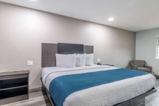 Motel 6-Brenham, TX - Brenham - 4