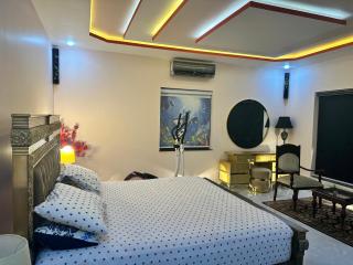 Cheerful Home one Bedroom - Islamabad - 8