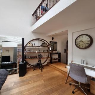 Exclusiva - Casa de Diseño con Pileta, Jacuzzi, Gimnasio, Juegos y Entretenimiento en el corazón de Palermo - Plus Props - Buenos Aires - 5