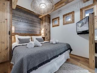 Appartement Familial Confort à Val-d'Isère, Proche Pistes, 10 Pers., Cheminée, Services Inclus - FR-1-567-106 - 1