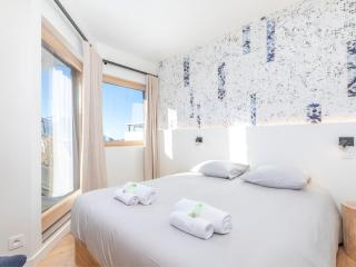 Luxueux triplex 5 pièces avec mezzanine, rénové, balcon et accès direct aux pistes - FR-1-314-241 - Morzine - 2