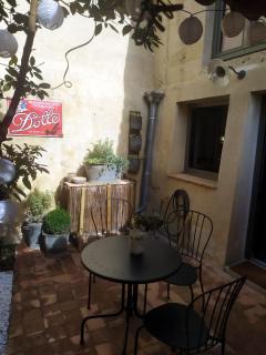 La Casamia Uzès, maison avec cour privative, à 2 pas de la Place aux Herbes - Uzès - 8