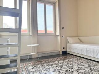 Best Stay-Theatre Suite Apartment - Bari - 3