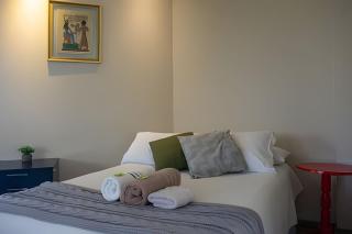 Conforto e Espaço para Família, 2 vagas, WiFi 500m - Curitiba - 1
