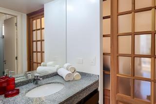 Bigorrilho • Piscina • Garagem • Perto Barigui - 1