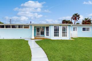 Sea Side Escape - Port Orange - 4