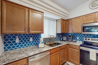 Sea Side Escape - Port Orange - 1