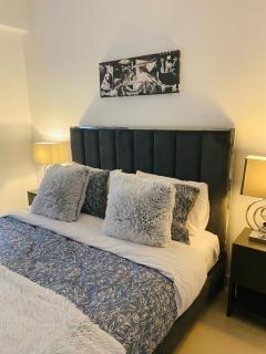 New Modern 2BR 2 Bath Apartment with shared rooftop B2 - Atene - 8