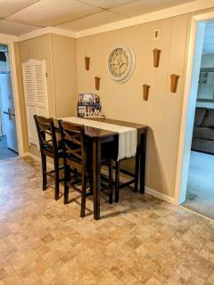 Cottage Near Presque Isle & Lake Erie Boat Parking - 5