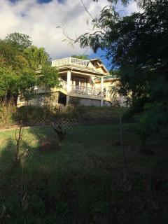 Private Room with Twin Beds AC nr Intl Airpt and Beach - Vieux Fort - 9