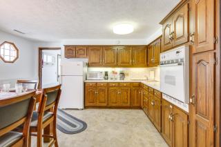 Secluded Ohio Amish Country Getaway with Fire Pit - Sugarcreek - 4