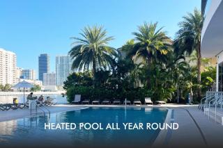 Apmt 1B 1B kitchen and king bed 1506 - Hallandale Beach - 0