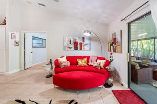 Charming 3BR Home Near FIT & Downtown Melbourne - 8