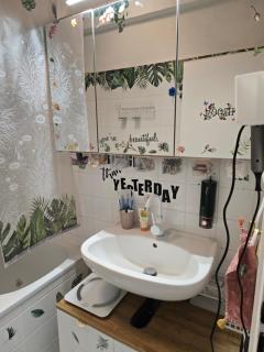 Zentrales Apartment nähe Dom 5 Haltestellen bis Kölnmesse - Köln - 2