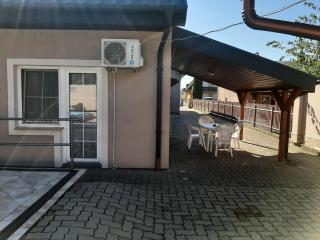 2 féröhelyes apartman - Balatonlelle - 8