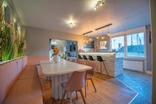 Le Loft Triplex 200M2 avec billard au centre-ville - 3