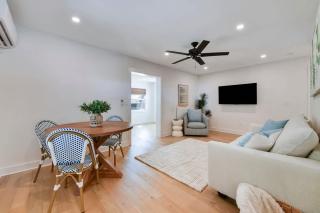Updated Cottage on Pine Ave - Stuart - 4