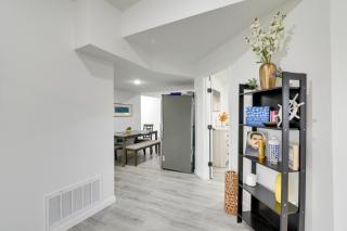 3 Mi to Bolivar Beach Quiet Condo with Balcony - 4