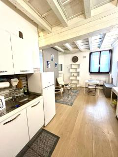 RESIDENZA SERENA SUITE-Centro Storico - Mântua - 9