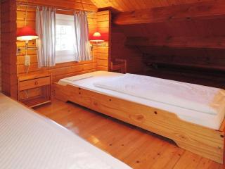 Holiday Home in Eifel with Sauna Access - Lissendorf - 2