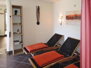 Holiday Home in Eifel with Sauna Access - Lissendorf - 5