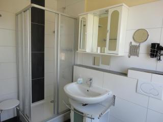Fewo 2, Doppelbett, Schlafcouch, Safe - Dahme - 9