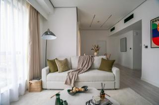 Beachside Bliss with Partial Sea View Gym and Pool - 4