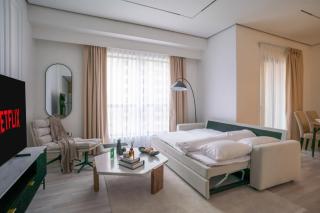 Beachside Bliss with Partial Sea View Gym and Pool - 7