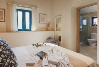 Peristerona- The Olive Cottage, Stone-Built Heritage Hideaway close to Polis and Paphos - 1