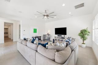 Model Perfect Rancho Mirage Luxe Design 3900sf - 3