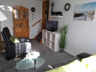 Haus Sandra Fewo 4, 2 Einzelbetten u Schlafcouch - Dahme - 7