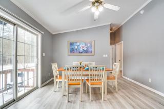 8 Mi to Jordan Lake Spacious New Hill Home - 2