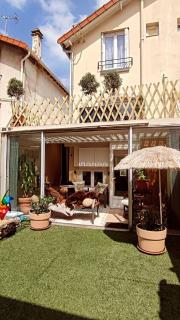 Paris Authentic House 2 Maisons 1 studio ideale pour groupes, capacité 30 personnes - Paris - 2
