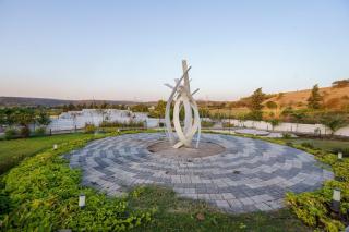 Botanica Stay 8-Acre Luxury Farm - Dindori - 2