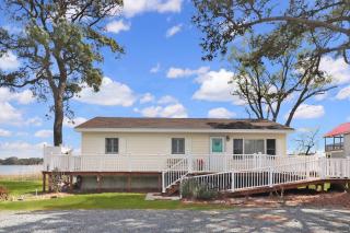 An Unfettered View - Beautiful ranch w/ boat dock! - Deep Hole - 7