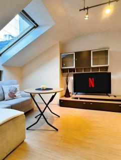 Sofia Central Cozy Apartment - 0