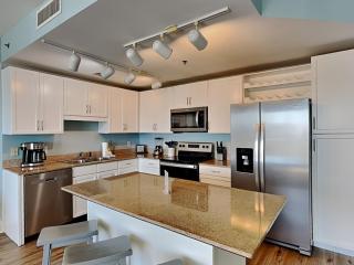 Laketown Wharf #913 - 3