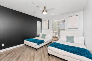 Chill 2BR Near ASU, Pool, Grill, Parking,Pet Frndly - Tempe - 5