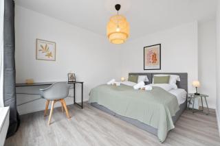 COMING HOME - Moderne Wohnung mit Nähe zu Köln Messe, Flughafen, Dom, Lanxess-Arena - schnelles WLAN, 2 Bäder, 2 kostenlose Parkplätze - 3