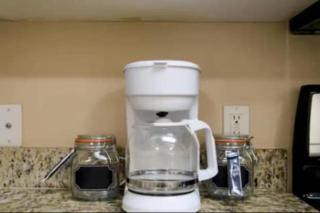 Spacious 2 Bedroom Apartment Near Disneyland and Anaheim Convention Center - 5