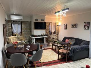 Stonehouse Karidis - Agnanta - 6
