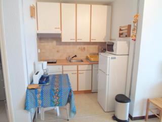 Appartement avec balcon fermé, climatisé et animaux admis à Balaruc-les-Bains - FR-1-503-27 - Balaruc-les-Bains - 6